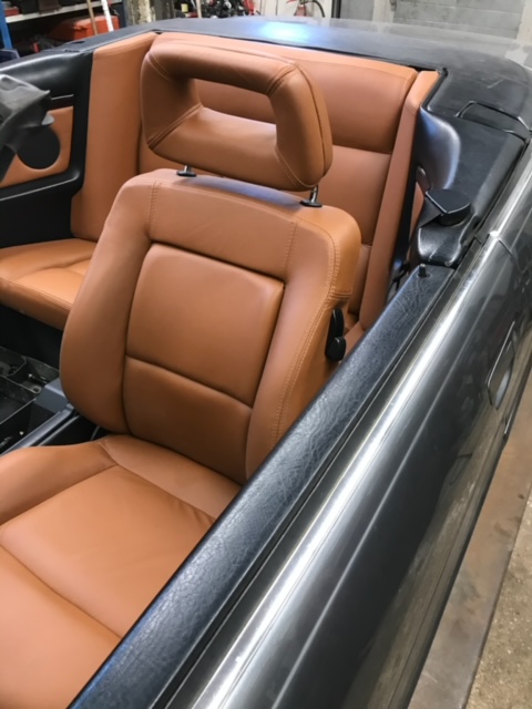 Dining chairs reupholstery